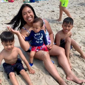 Meet your Posher, Iza